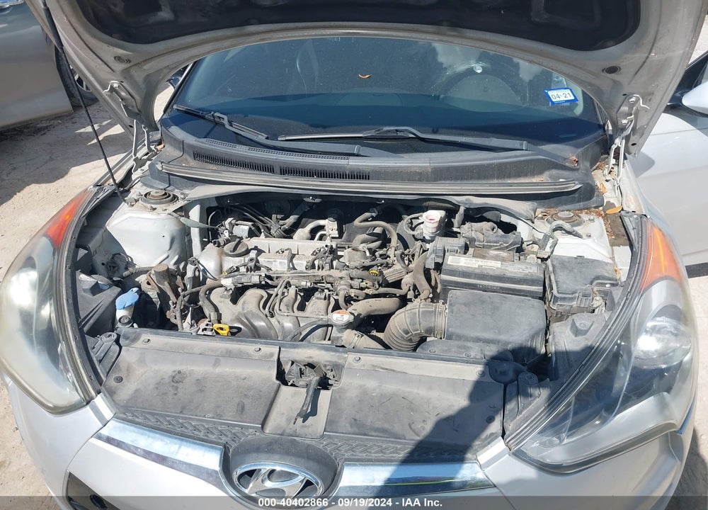 2013 HYUNDAI VELOSTER BASE W/BLACK VIN: KMHTC6AD4DU121309