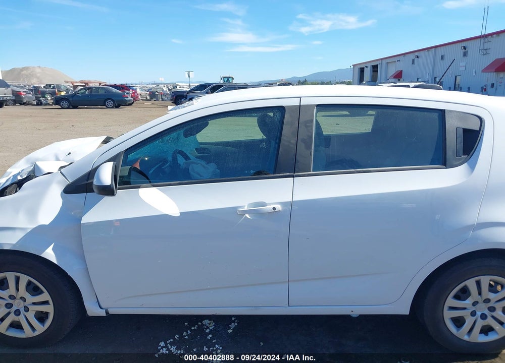 2018 CHEVROLET SONIC LT AUTO VIN: 1G1JG6SH0J4105498