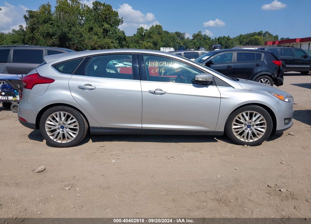 2017 FORD FOCUS TITANIUM VIN: 1FADP3N26HL348734