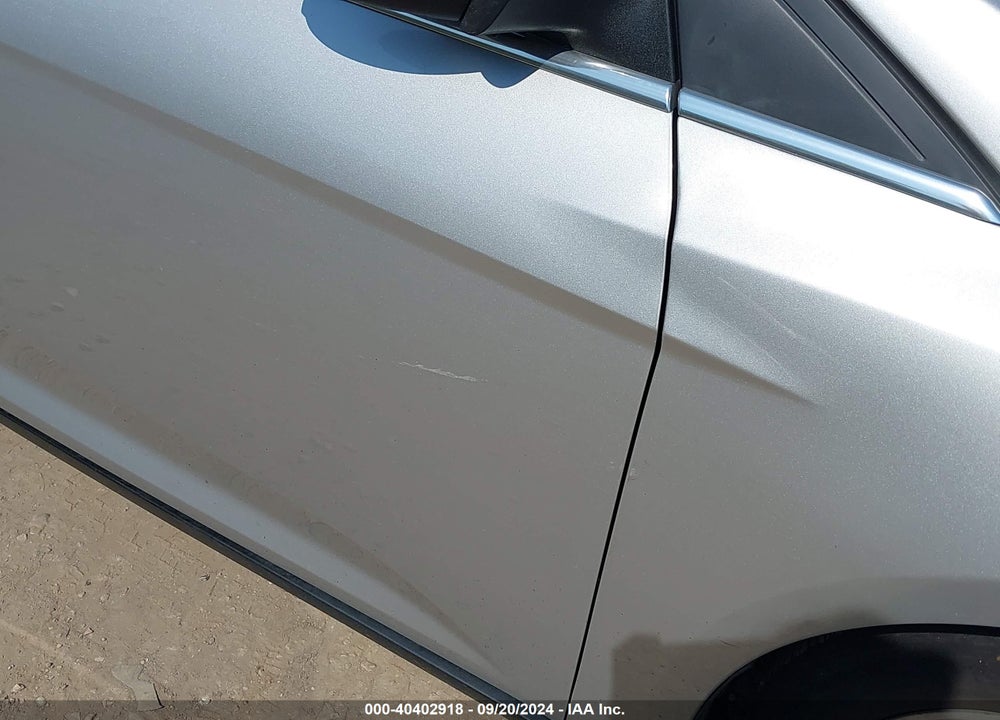 2017 FORD FOCUS TITANIUM VIN: 1FADP3N26HL348734