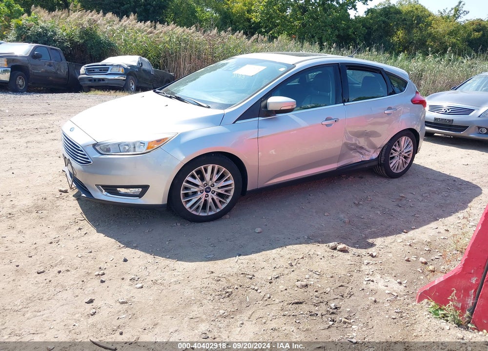 2017 FORD FOCUS TITANIUM VIN: 1FADP3N26HL348734