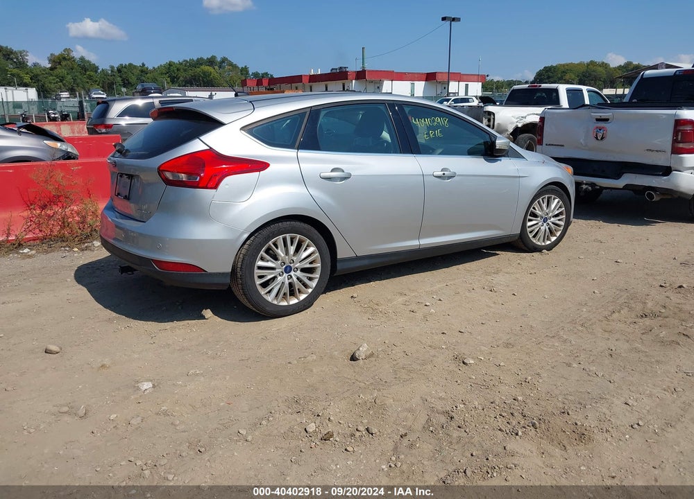 2017 FORD FOCUS TITANIUM VIN: 1FADP3N26HL348734
