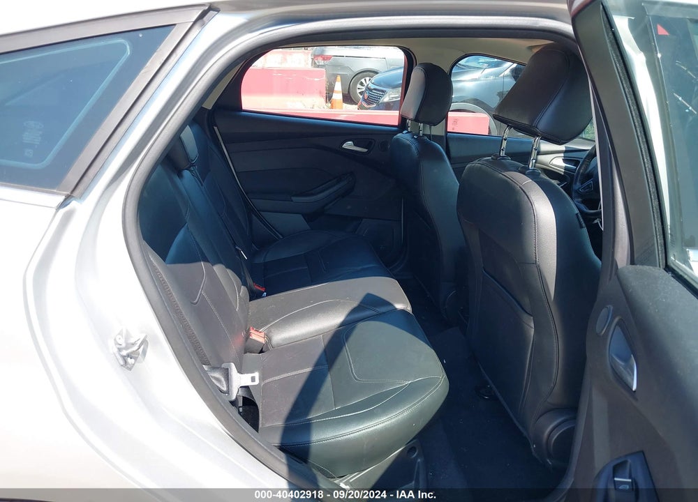 2017 FORD FOCUS TITANIUM VIN: 1FADP3N26HL348734