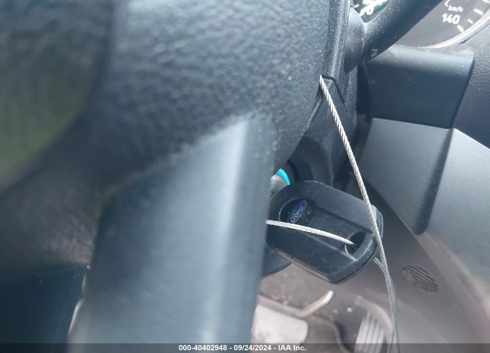 2017 FORD ESCAPE SE VIN: 1FMCU0G92HUA81038
