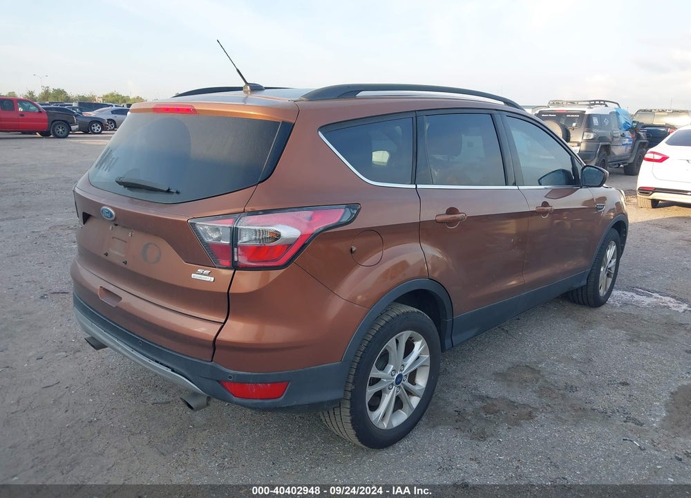 2017 FORD ESCAPE SE VIN: 1FMCU0G92HUA81038