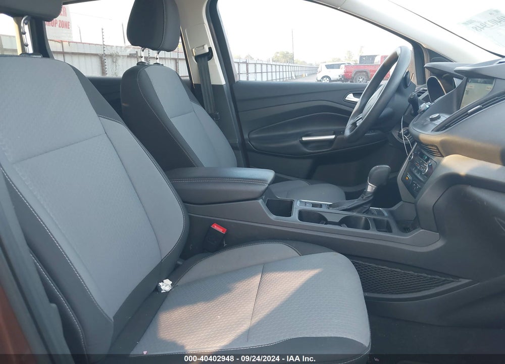 2017 FORD ESCAPE SE VIN: 1FMCU0G92HUA81038