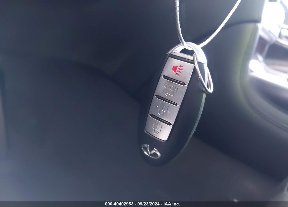 2013 INFINITI M37 VIN: JN1BY1AP4DM512073