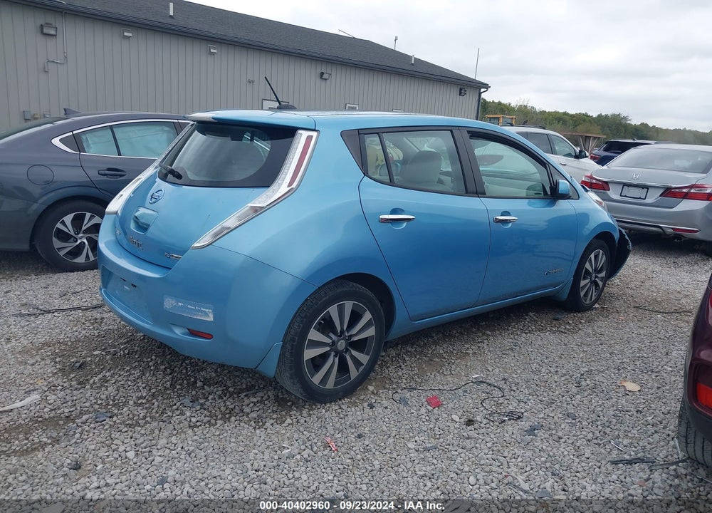 2015 NISSAN LEAF SV VIN: 1N4AZ0CP7FC317743