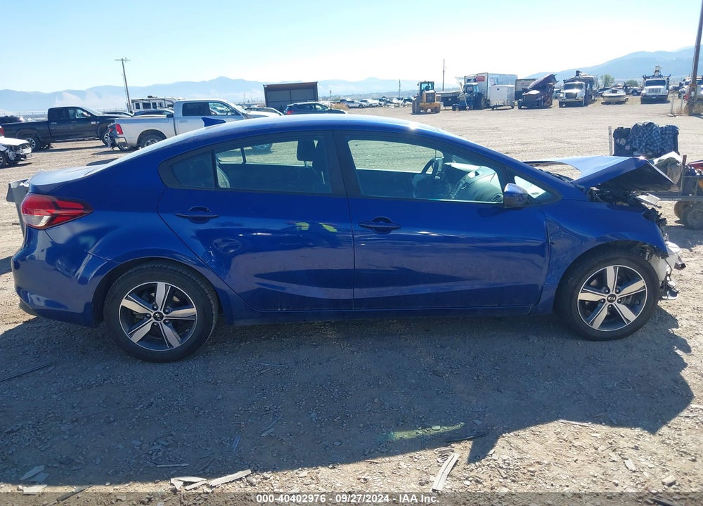 2018 KIA FORTE LX VIN: 3KPFL4A78JE224341