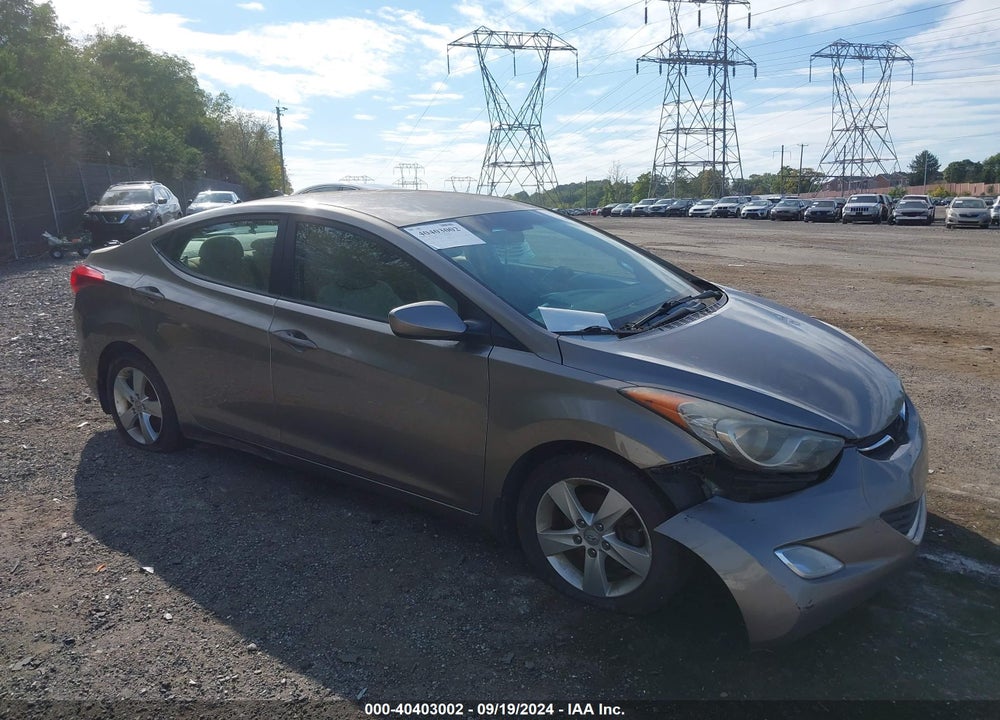 2013 HYUNDAI ELANTRA GLS VIN: 5NPDH4AE0DH359689