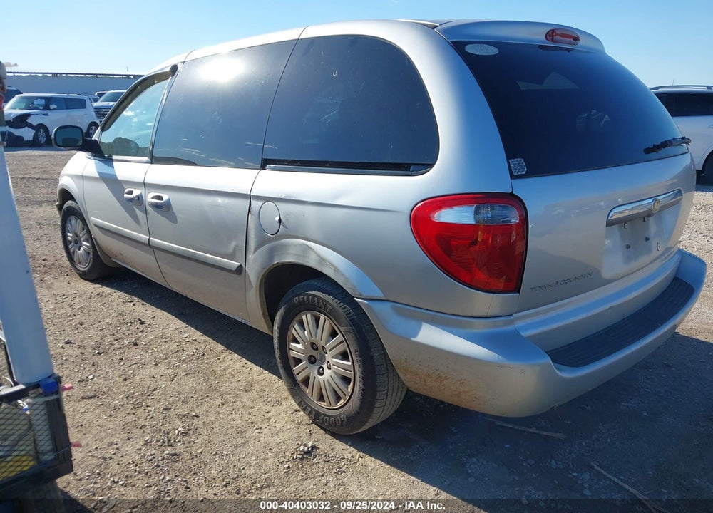 2006 CHRYSLER TOWN & COUNTRY VIN: 1A4GP45R16B645109