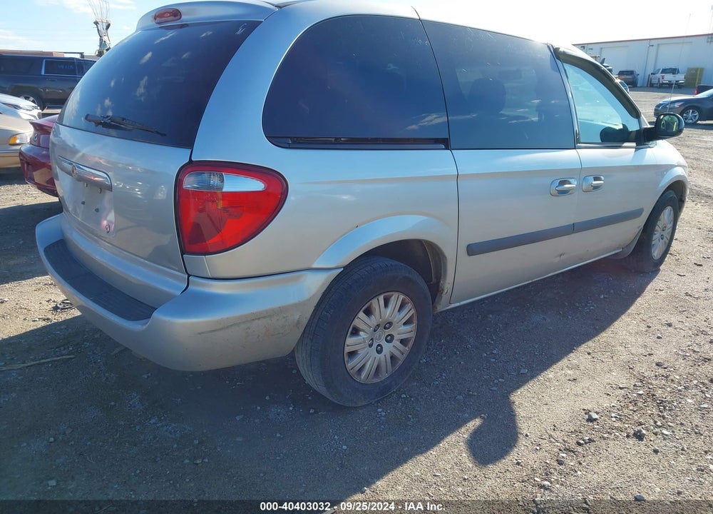 2006 CHRYSLER TOWN & COUNTRY VIN: 1A4GP45R16B645109