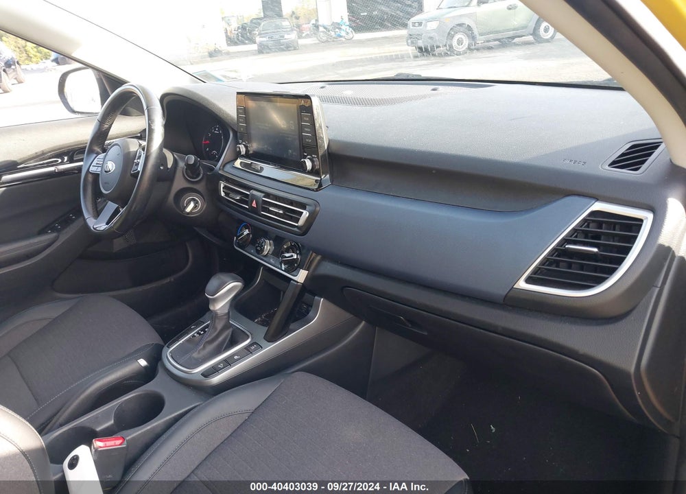 2021 KIA SELTOS S VIN: KNDEUCAA7M7197443