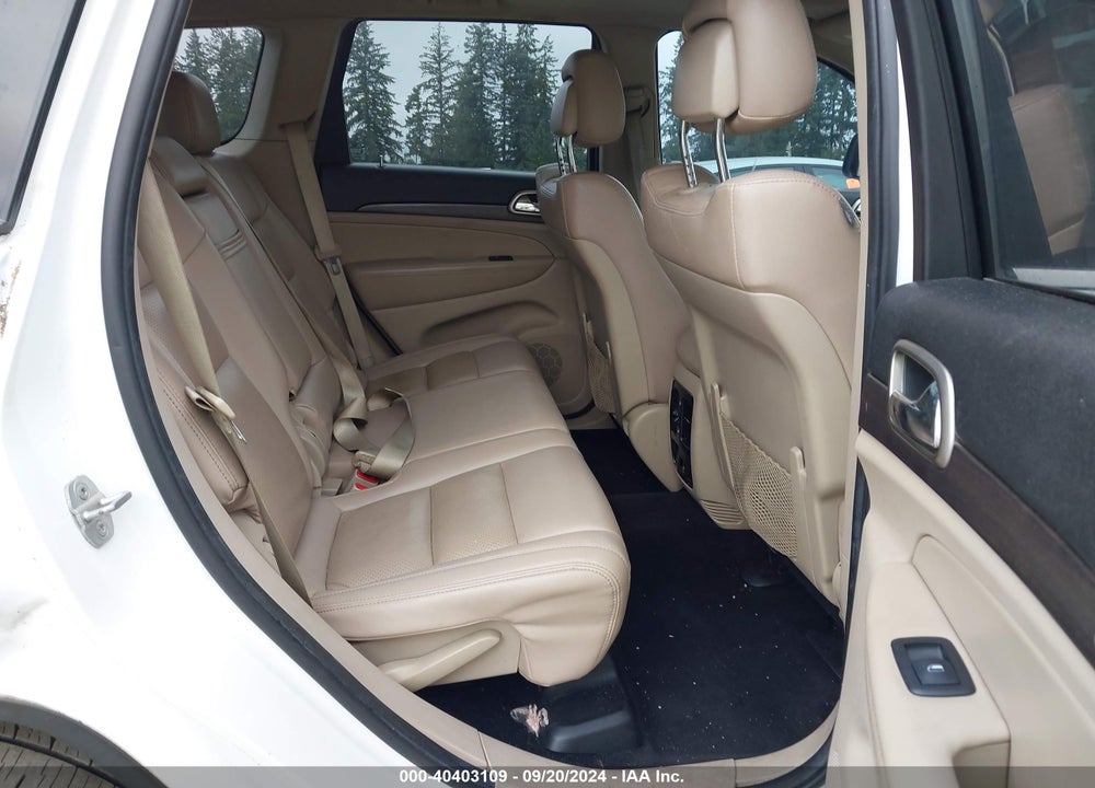 2014 JEEP GRAND CHEROKEE LAREDO VIN: 1C4RJFAG4EC104595