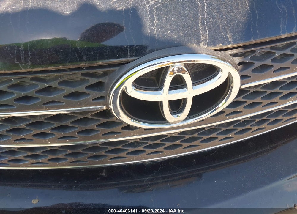 2003 TOYOTA CAMRY LE VIN: 4T1BE32K73U249687
