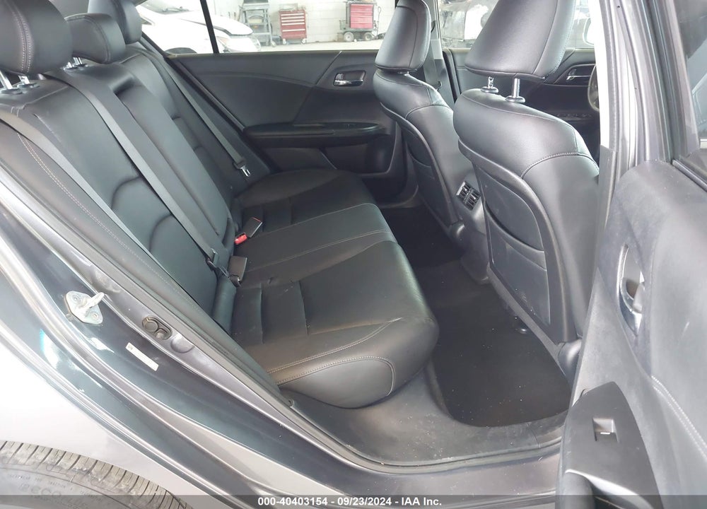 2013 HONDA ACCORD EX-L V-6 VIN: 1HGCR3F88DA030866