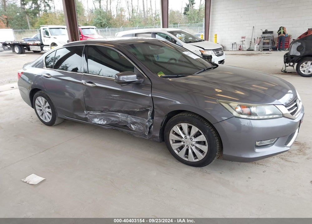 2013 HONDA ACCORD EX-L V-6 VIN: 1HGCR3F88DA030866