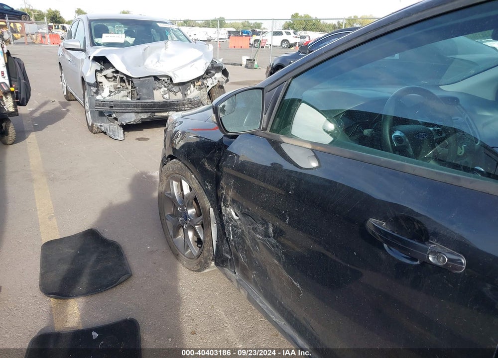 2014 FORD FOCUS SE VIN: 1FADP3K21EL455206