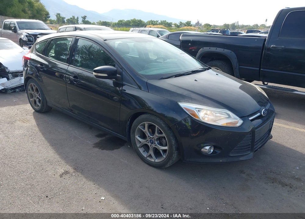 2014 FORD FOCUS SE VIN: 1FADP3K21EL455206
