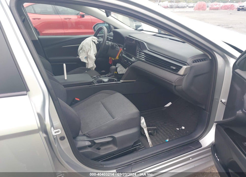 2025 TOYOTA CAMRY LE VIN: 4T1DAACK7SU002840
