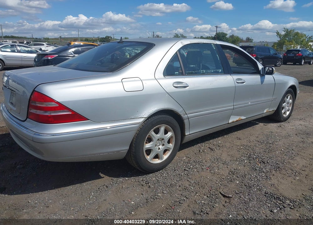 2000 MERCEDES-BENZ S 430 VIN: WDBNG70J8YA123987