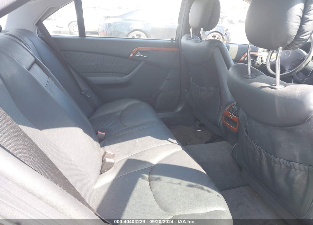 2000 MERCEDES-BENZ S 430 VIN: WDBNG70J8YA123987