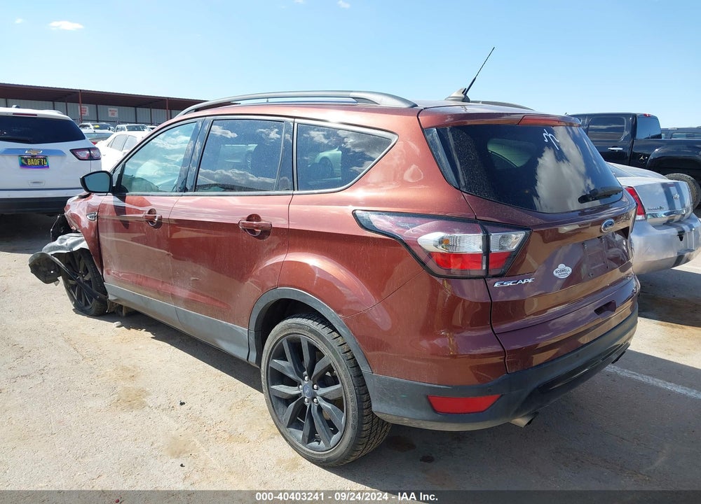2018 FORD ESCAPE SEL VIN: 1FMCU9HD4JUC35228