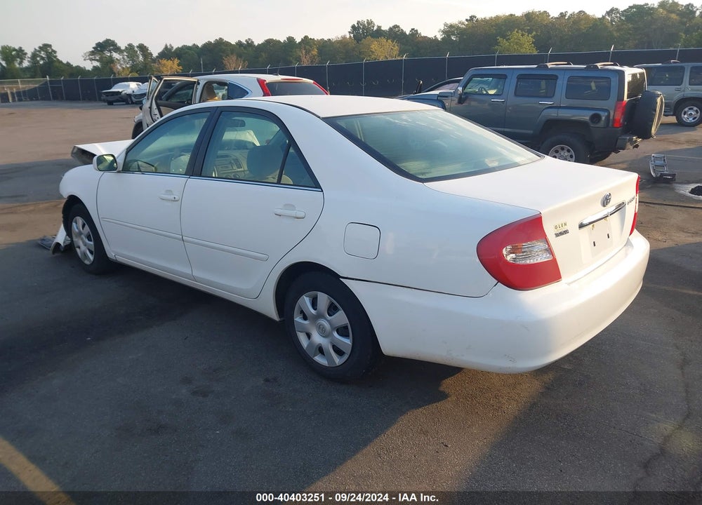 2004 TOYOTA CAMRY LE VIN: 4T1BE32K04U313232