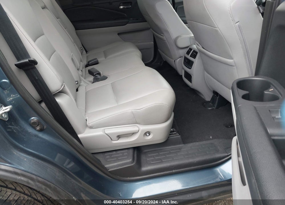 2020 HONDA PILOT 2WD EX-L VIN: 5FNYF5H54LB028985
