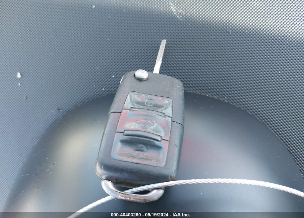2004 VOLKSWAGEN NEW BEETLE GLS VIN: 3VWCM31Y04M315274