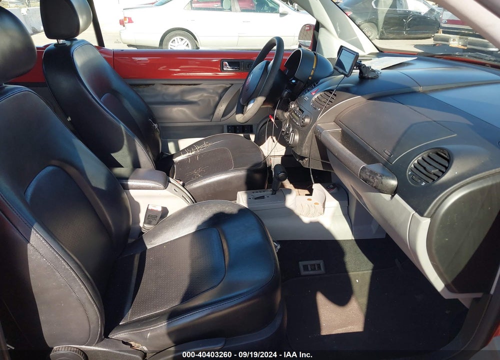 2004 VOLKSWAGEN NEW BEETLE GLS VIN: 3VWCM31Y04M315274