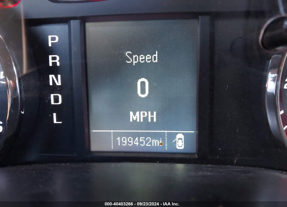 2018 CHEVROLET SILVERADO 1500 WT VIN: 1GCRCNEC5JZ275889