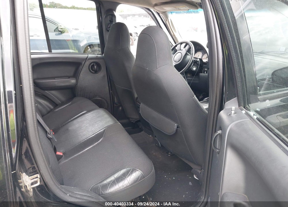 2003 JEEP LIBERTY RENEGADE VIN: 1J4GL38K63W548433