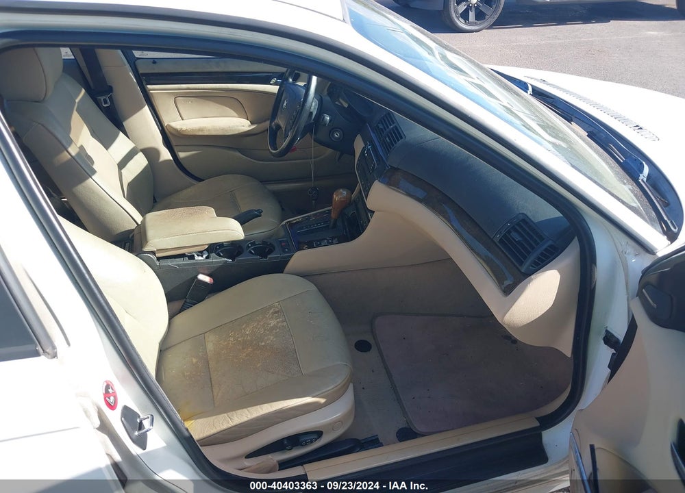1999 BMW 323I VIN: WBAAM3332XCA85500