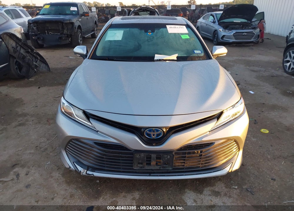 2019 TOYOTA CAMRY HYBRID XLE VIN: 4T1B21HK8KU010474