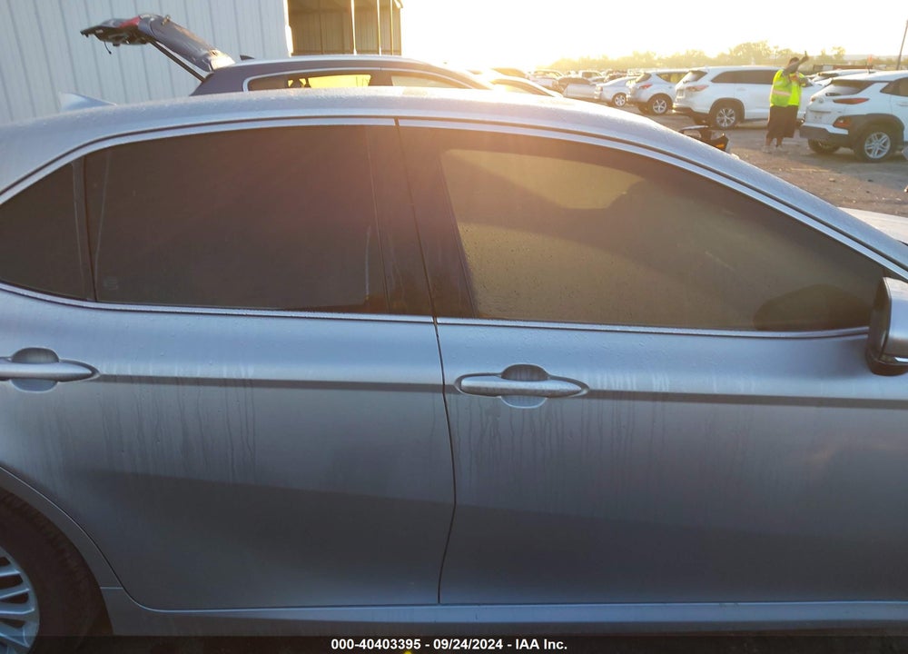 2019 TOYOTA CAMRY HYBRID XLE VIN: 4T1B21HK8KU010474
