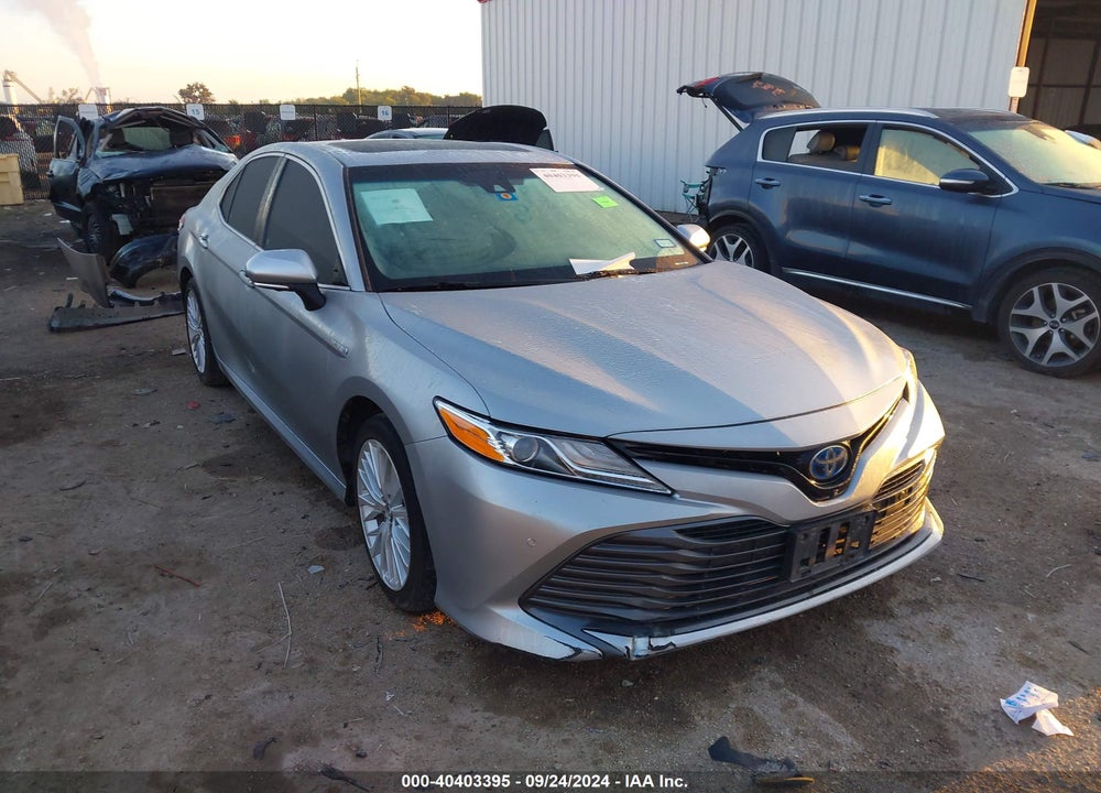 2019 TOYOTA CAMRY HYBRID XLE VIN: 4T1B21HK8KU010474