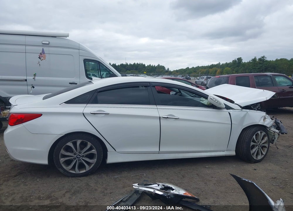 2014 HYUNDAI SONATA SE 2.0T VIN: 5NPEC4AB6EH851587