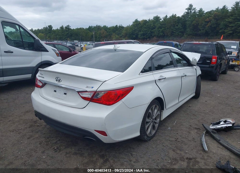 2014 HYUNDAI SONATA SE 2.0T VIN: 5NPEC4AB6EH851587