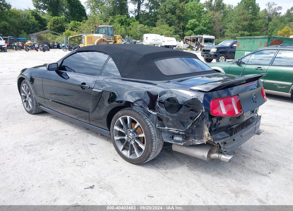 2011 FORD MUSTANG GT PREMIUM VIN: 1ZVBP8FF2B5139936