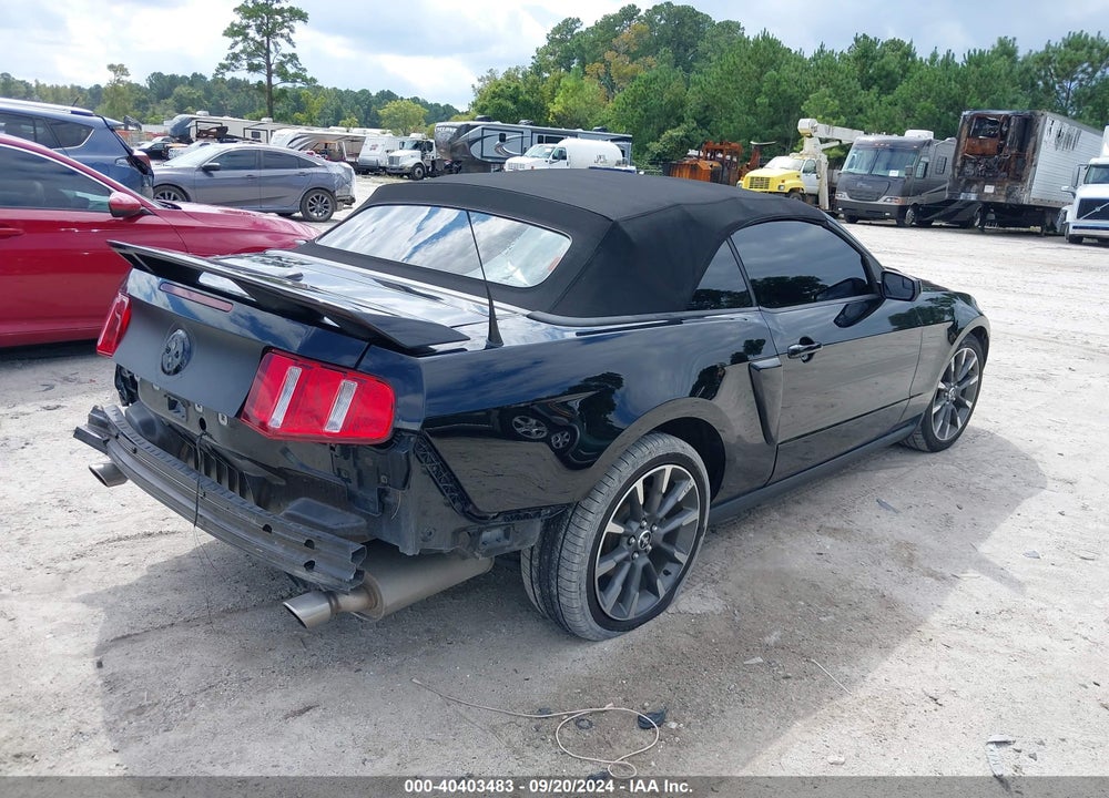 2011 FORD MUSTANG GT PREMIUM VIN: 1ZVBP8FF2B5139936