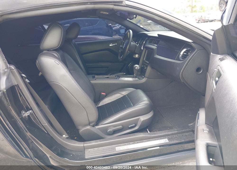 2011 FORD MUSTANG GT PREMIUM VIN: 1ZVBP8FF2B5139936