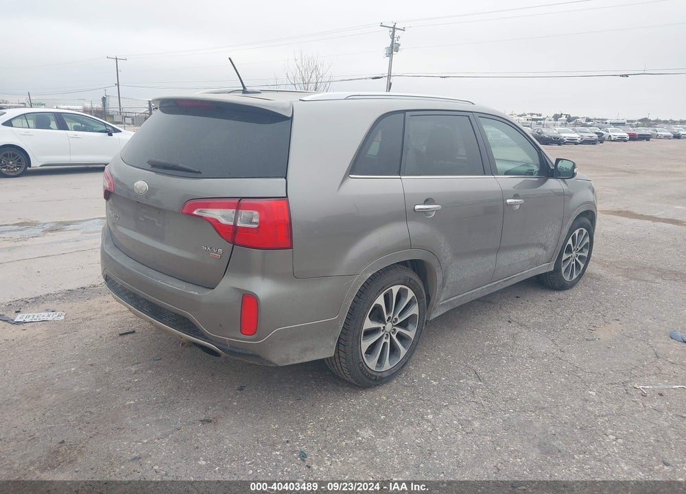 2014 KIA SORENTO SX VIN: 5XYKW4A71EG439459