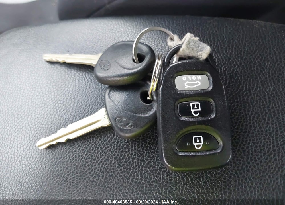 2014 HYUNDAI ELANTRA SE VIN: KMHDH4AE1EU087012