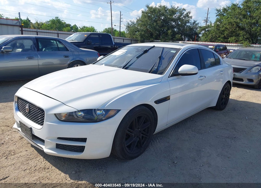 2017 JAGUAR XE VIN: SAJAR4BN5HA971092