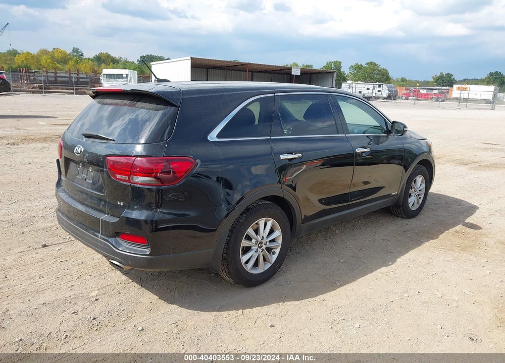 2019 KIA SORENTO 3.3L LX VIN: 5XYPGDA57KG498755