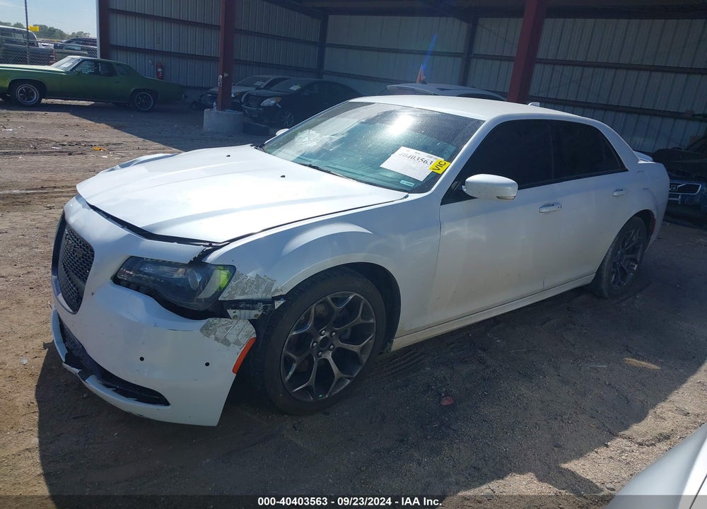 2015 CHRYSLER 300 VIN: 2C3CCABT3FH501104