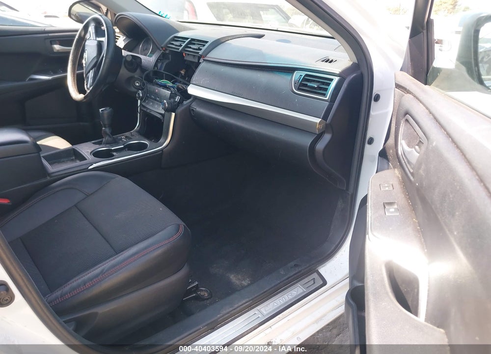 2016 TOYOTA CAMRY SE VIN: 4T1BF1FK2GU200415