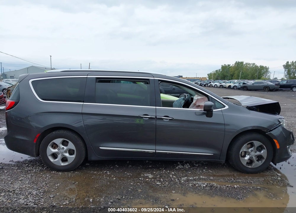 2017 CHRYSLER PACIFICA TOURING L PLUS VIN: 2C4RC1EG3HR515988