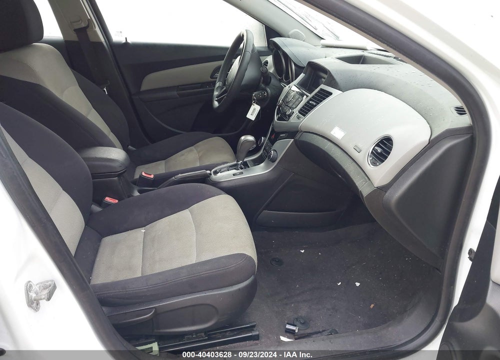 2012 CHEVROLET CRUZE LS VIN: 1G1PC5SH2C7322374